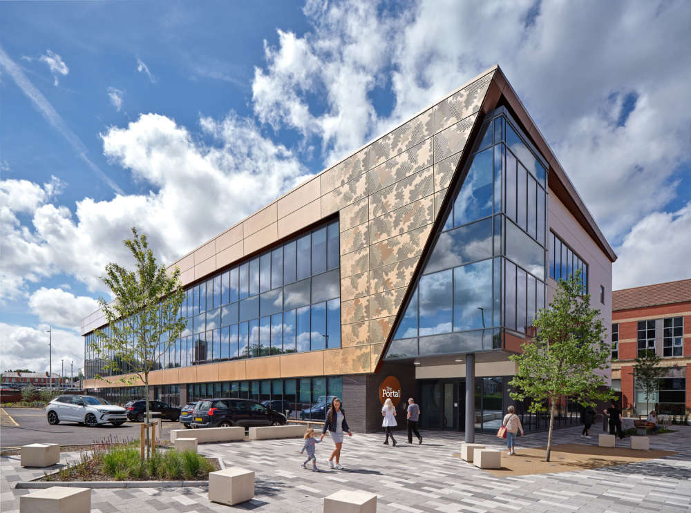 NEW £16M COUNCIL HUB HANDED OVER IN ELLESMERE PORT Chester's Dee Radio