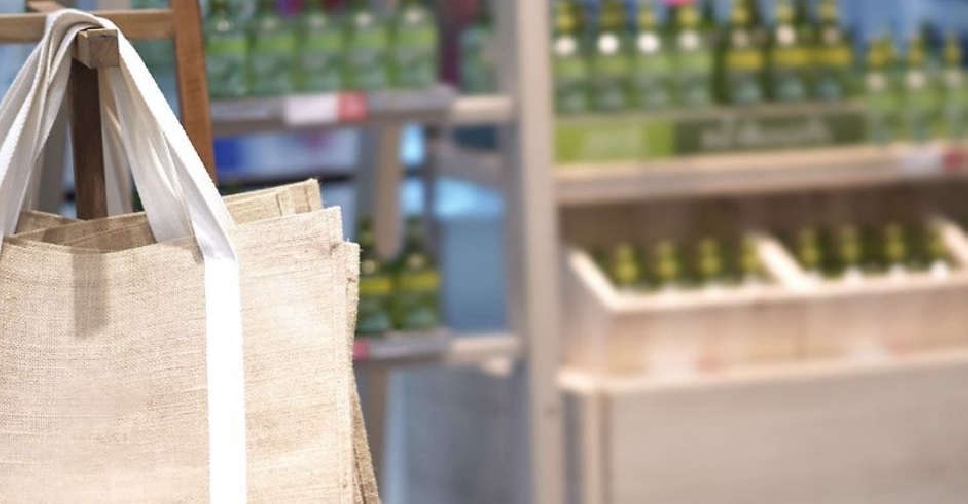 Abu Dhabi reports 95 drop in singleuse plastic bags in first year of