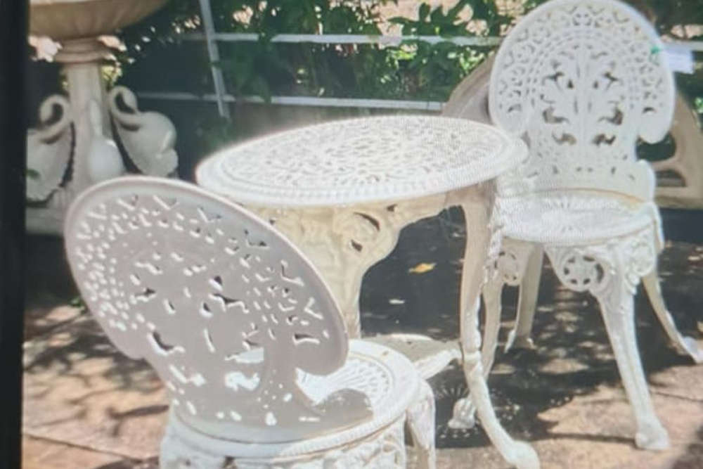 Gardaí Investigating Theft Of Garden Furniture Midlands 103