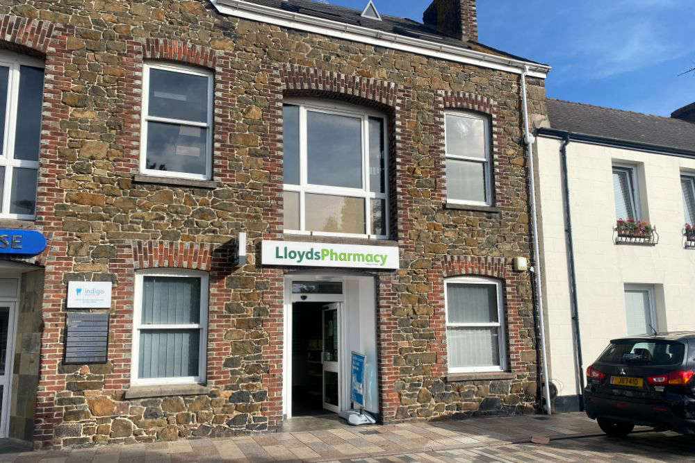 Three Lloyds Pharmacies To Close Channel 103
