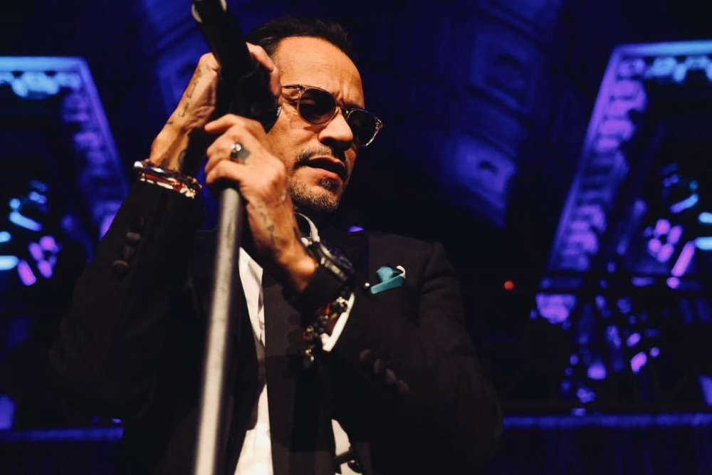 Marc Anthony celebra 25 años desde su primer show en el