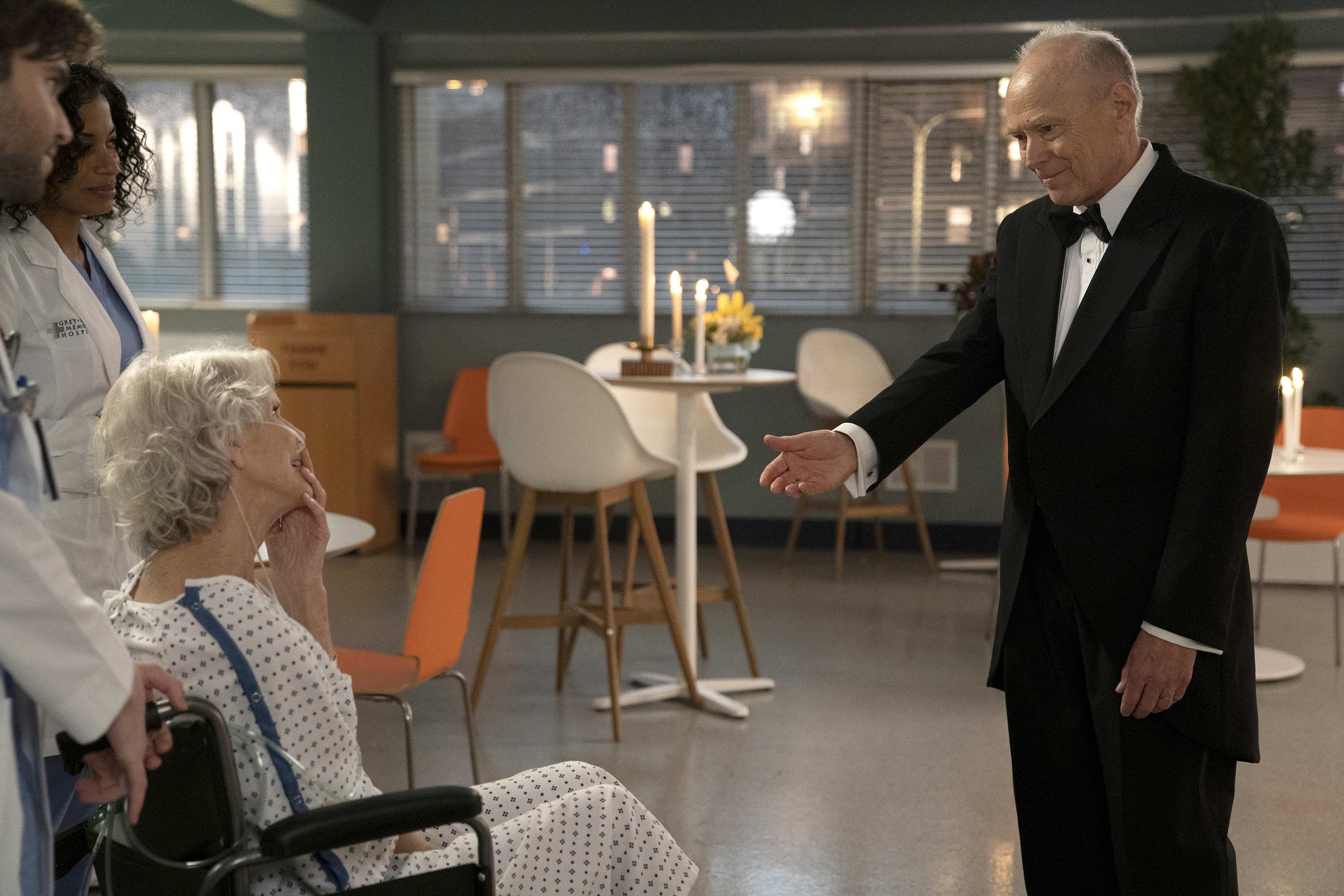 Grey's Anatomy star Gerdes dies after suffering brain aneurysm