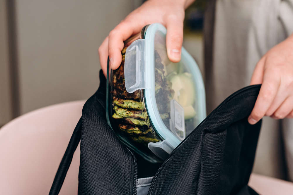 Mother divides opinion as she shares 'caring' lunchbox her son was