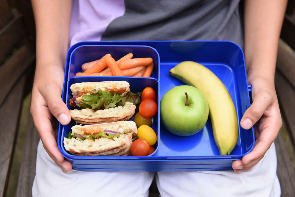 Mum shares lunchbox hack that has parents divided Dublin's FM104