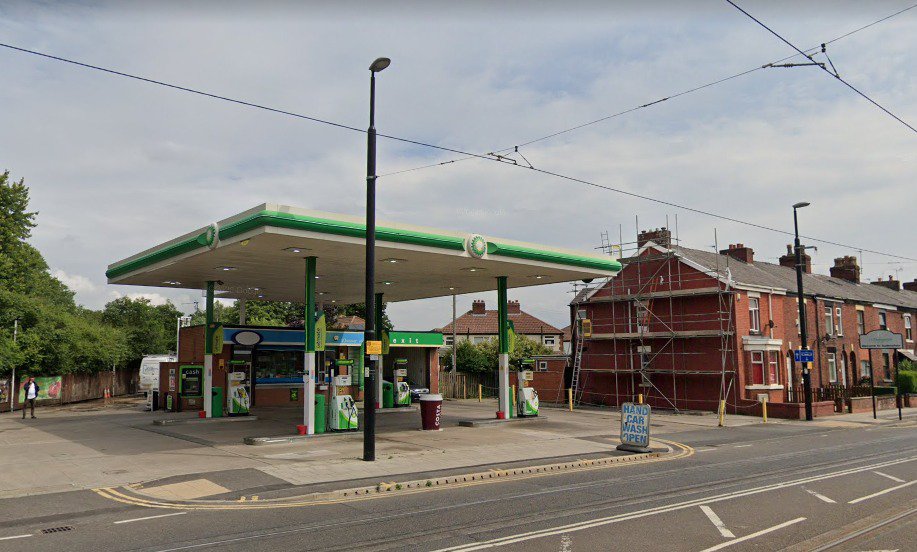 Petrol station given alcohol licence after 24 hour plans dropped