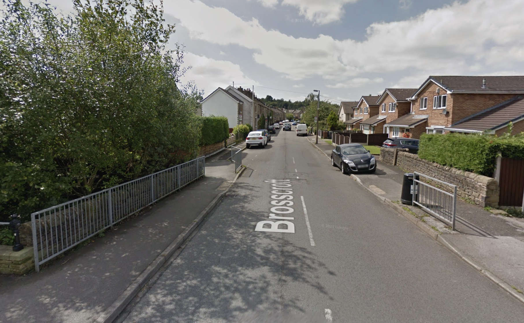 Police appeal after motorbike stolen and burglary in Hadfield Quest