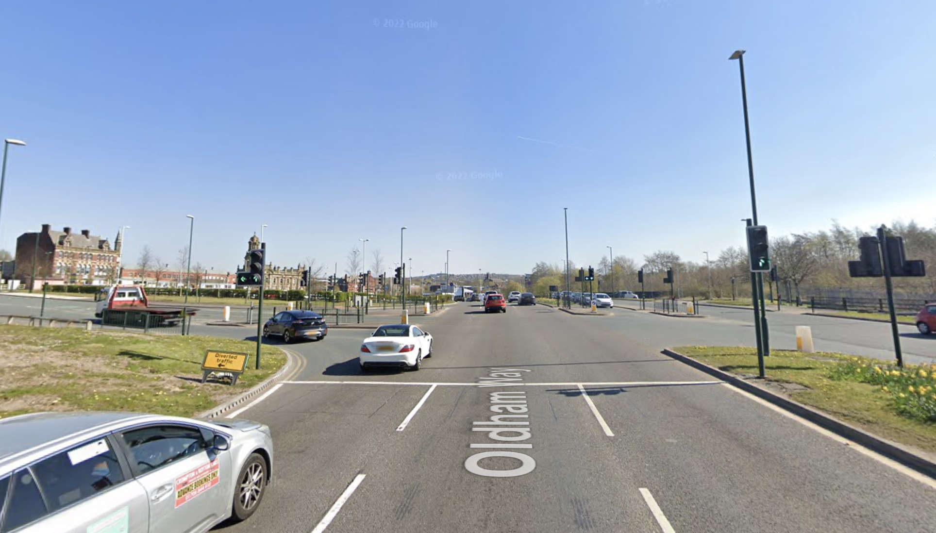 Major roadworks set to last over a year begin in Oldham Mumps area