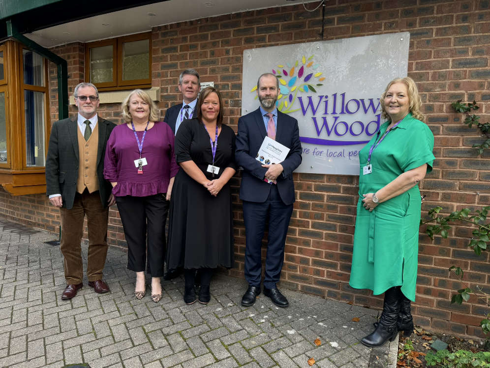 Stalybridge and Hyde MP visits Willow Wood Hospice Not Really Here Group Tameside Radio