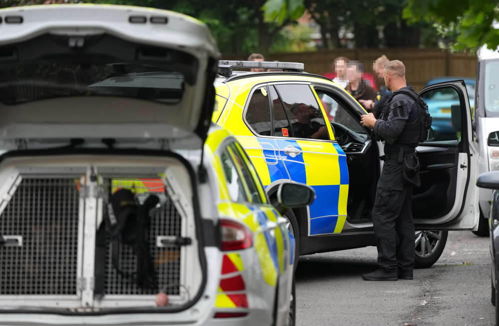 Armed Police Respond To Air Rifle Fired In Worthing More Radio