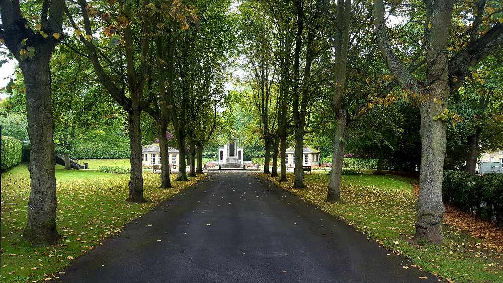 Quilt exhibition opens at Haworth Church Rombalds Radio