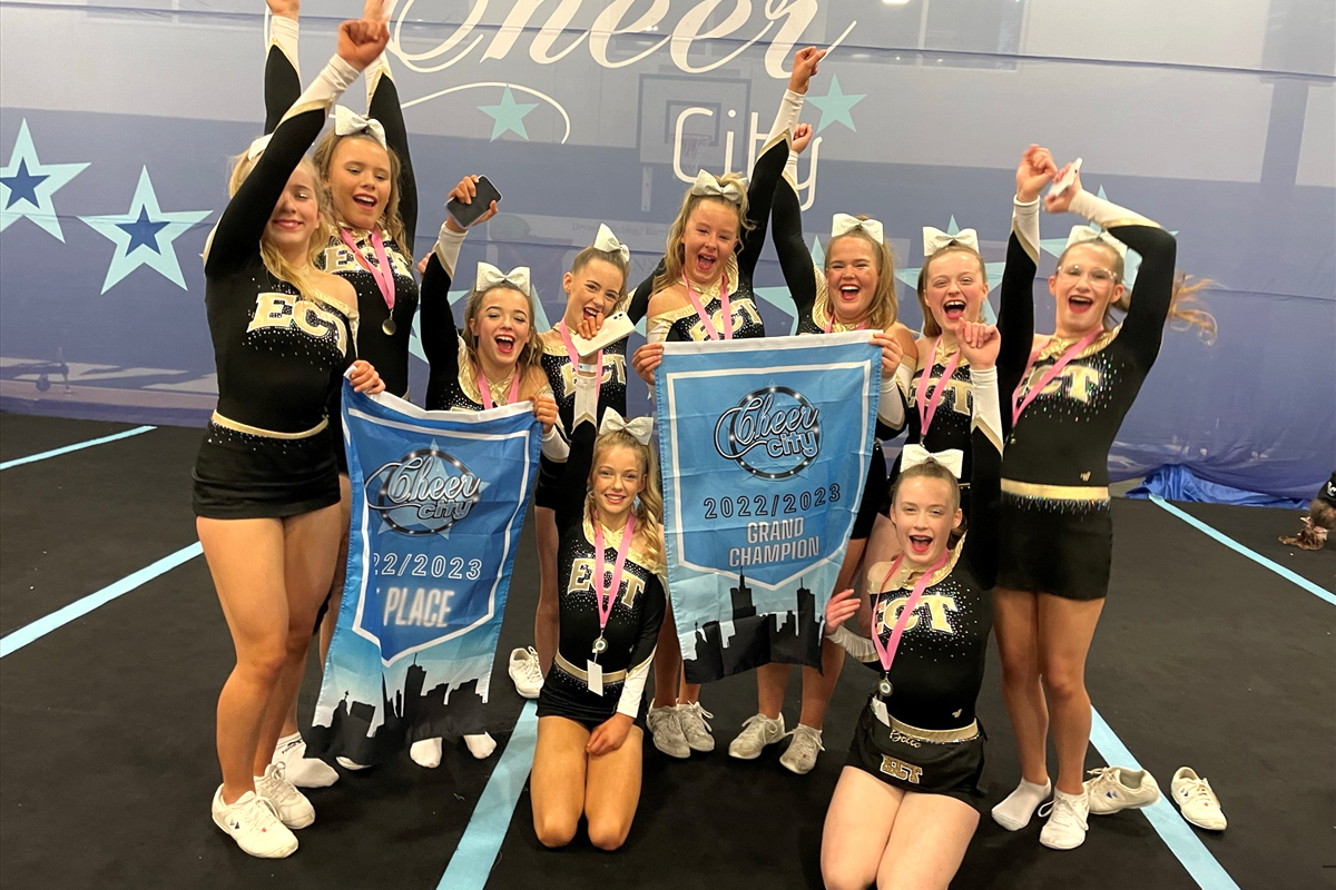 Yorkshire Coast Cheerleading Team Could be Heading for World All Stars