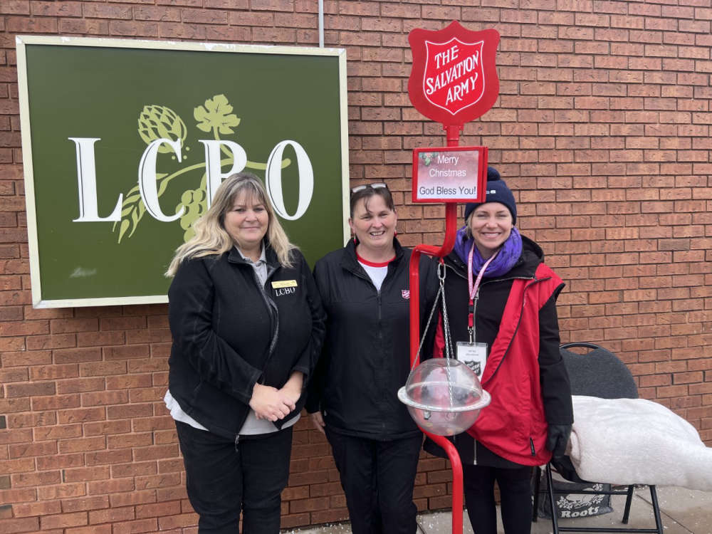 Salvation Army Kettle Campaign Kicks Off in Norwich 104.7 Heart FM
