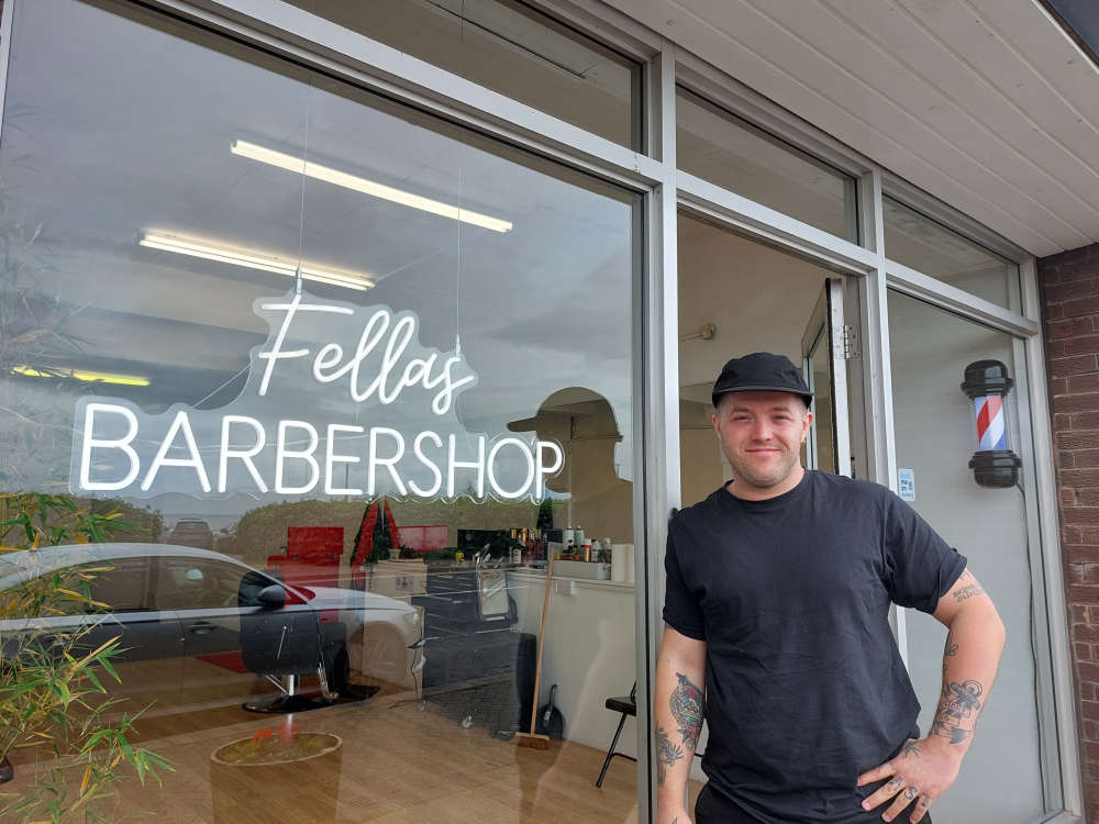 Morecambe hairdresser and musician opens new seafront barber shop