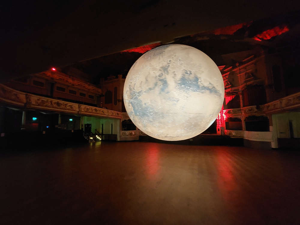 PHOTOS and VIDEO First images revealed of Mars inside Morecambe Winter