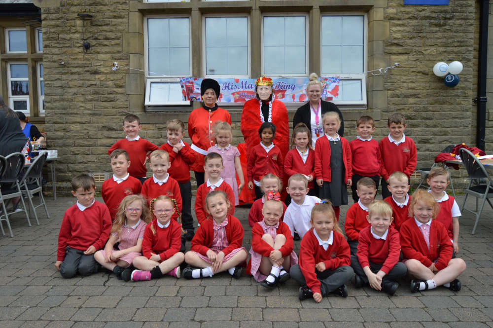 Morecambe school children enjoy open top Promenade vintage bus ride to