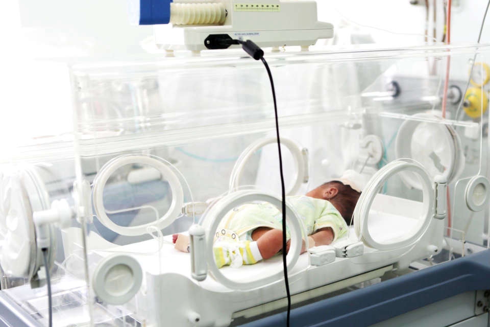 Fundraising appeal for Neonatal XRay machines at Stoke Mandeville