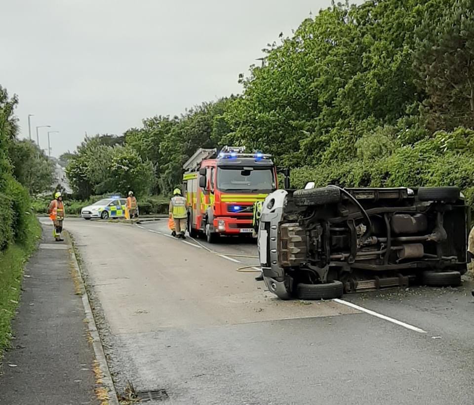 Firefighters called to two crashes and tractor fire 3FM Isle of Man