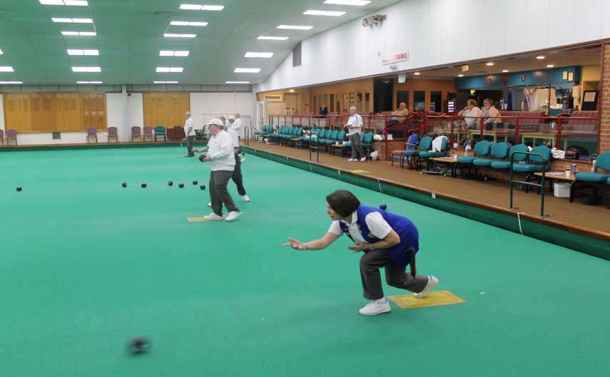 TW Royals Indoor Bowls Club West Kent Radio FM Online On Your
