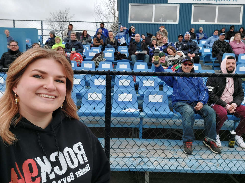 Thunder Bay Chill Station Night 2022 915 CKPR