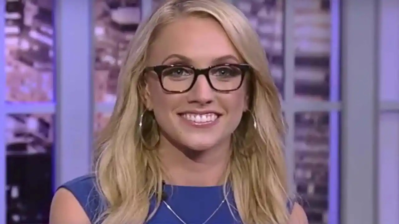 Who is Kat Timpf ? Net Worth of Kat Timpf(013)