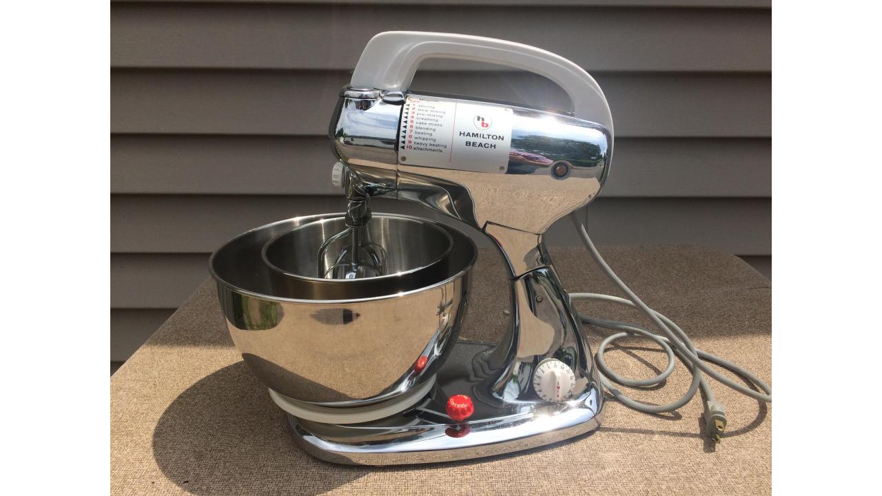 Vintage Mixer Very Beautiful! Saint Paul