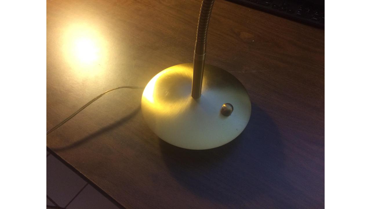 Holtkoetter Lamp -- High-quality Scandinavian Lamp, Low Price! Saint