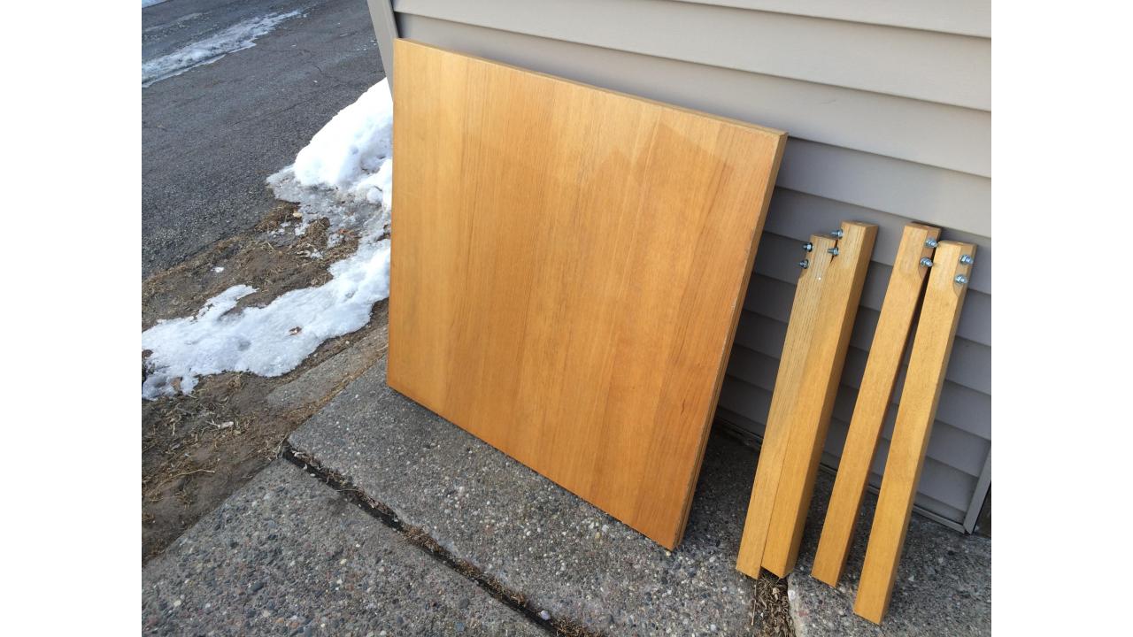 IKEA Extending Dining Table Sturdy Table, Low Price! Saint Paul