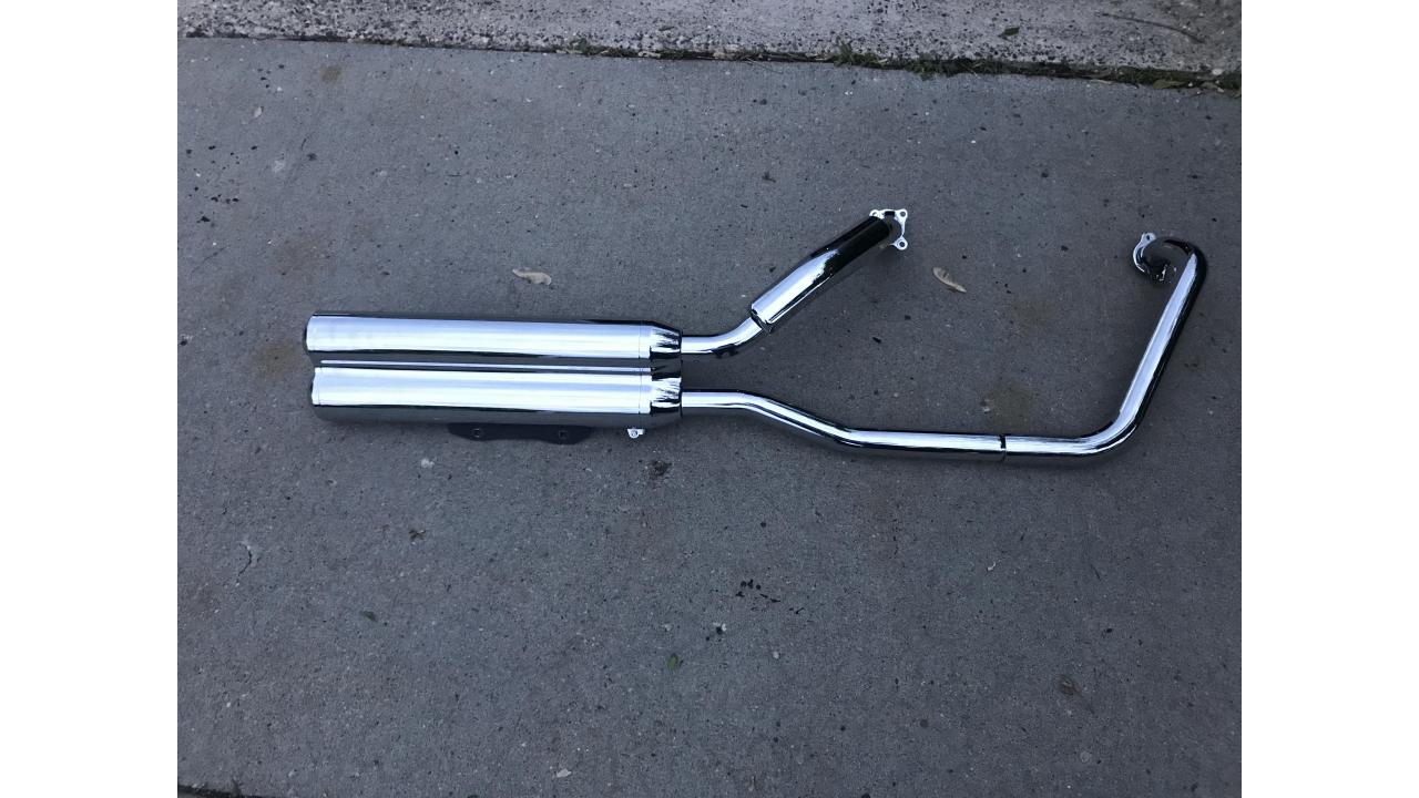 Honda Fury VTX 1300 Exhaust Stock Honda, Perfect Condition! Saint