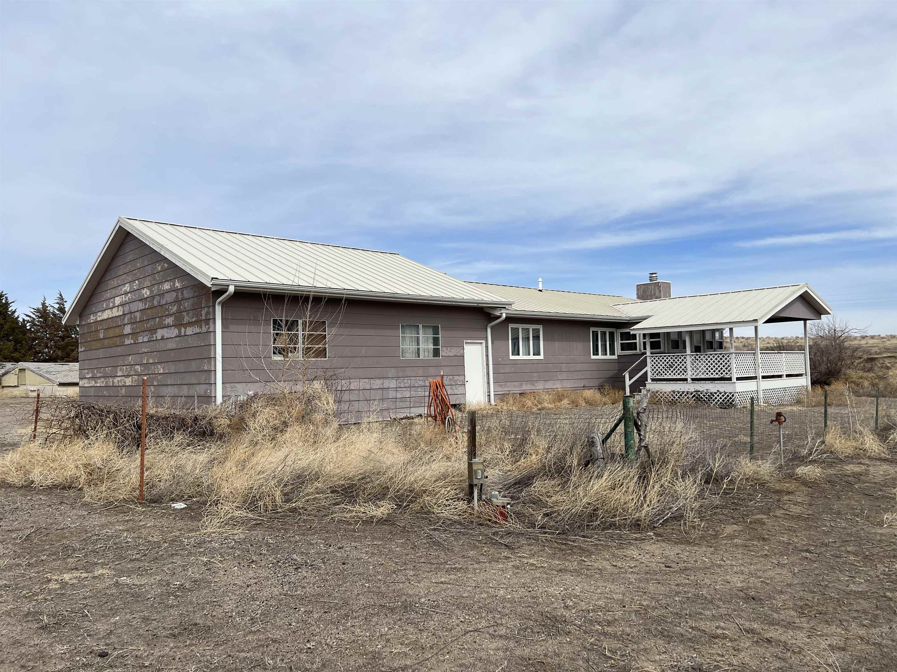 33896 Hwy 34, Benkelman, Nebraska Bedrooms THREE Bathrooms TWO