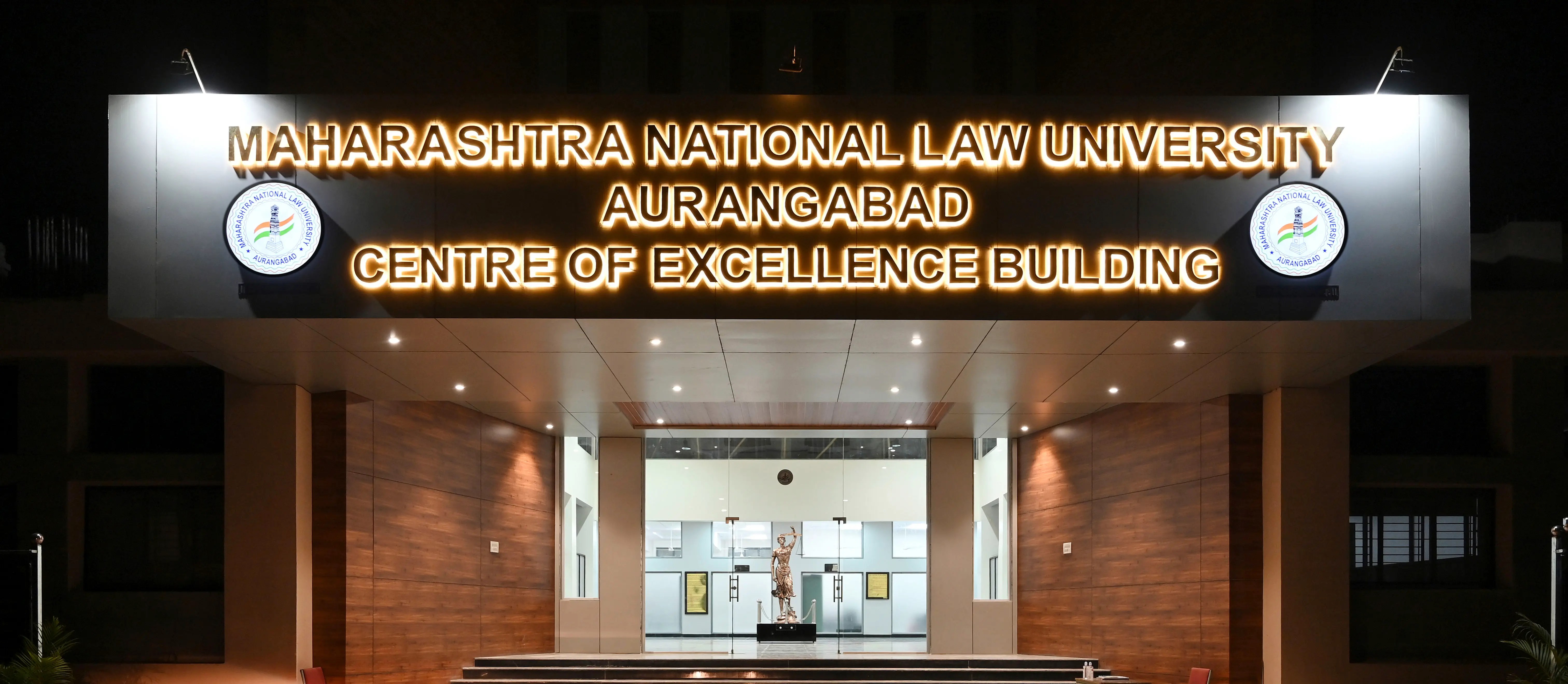 MAHARASHTRA NATIONAL LAW UNIVERSITY AURANGABAD