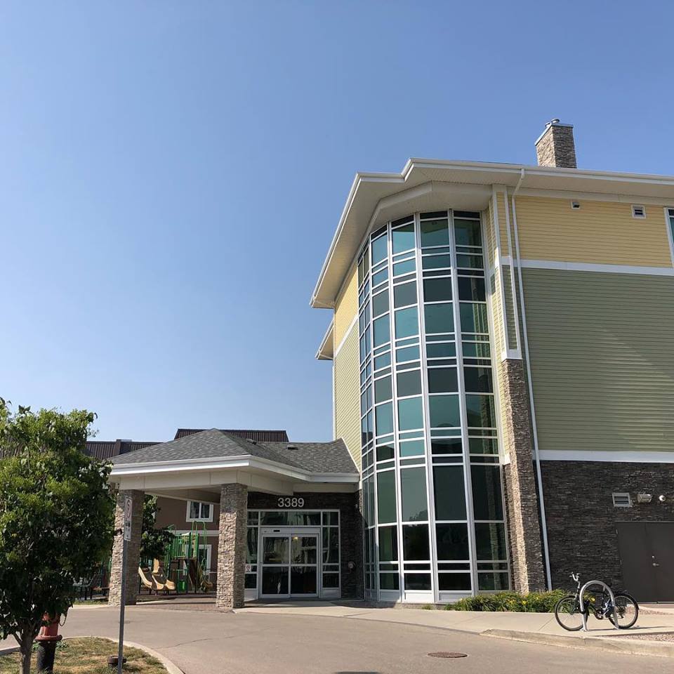 HOME MNPHA Manitoba NonProfit Housing Association