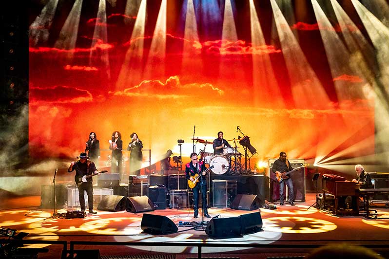 Joe Bonamassa announces new live album “Tales of Time” MNPR Magazine