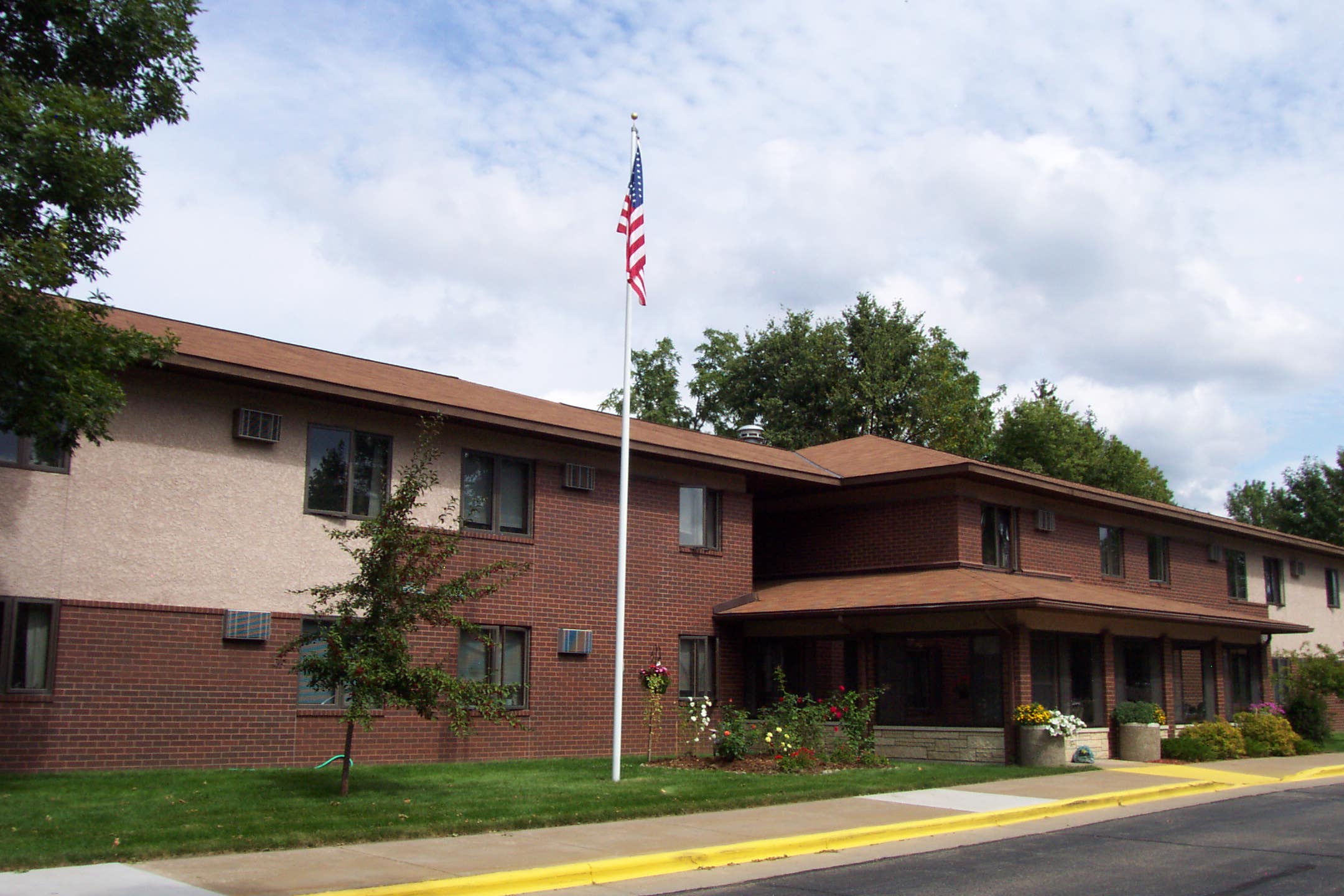 Crestview Apartments Live Smoke Free