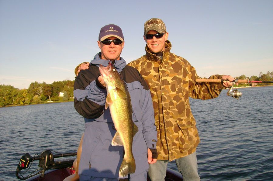 MN WALLEYE Brainerd Lakes Fishing charter and guide service The Best
