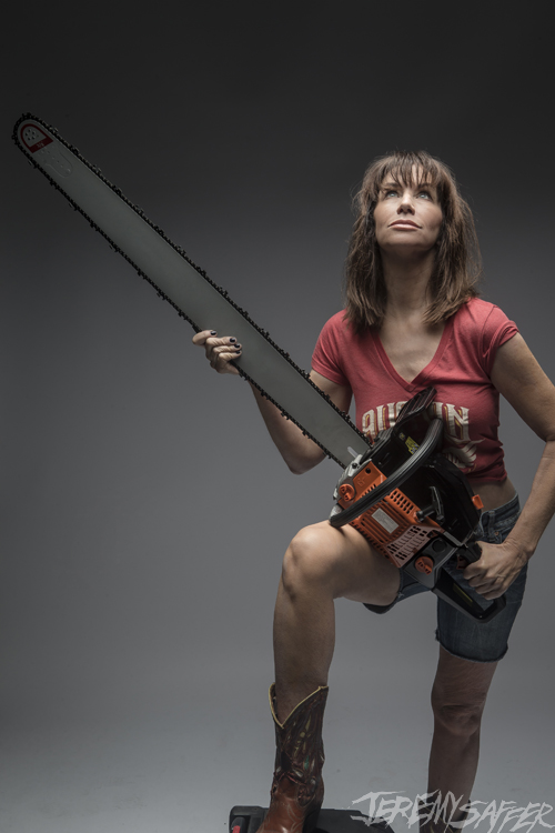 Caroline Williams: “Scream Queen Sensation” by Eileen Shapiro - MobAngeles