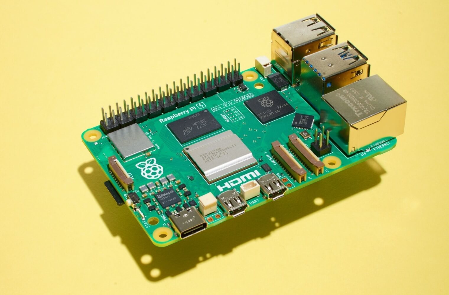 Представлен одноплатный компьютер Raspberry Pi 5