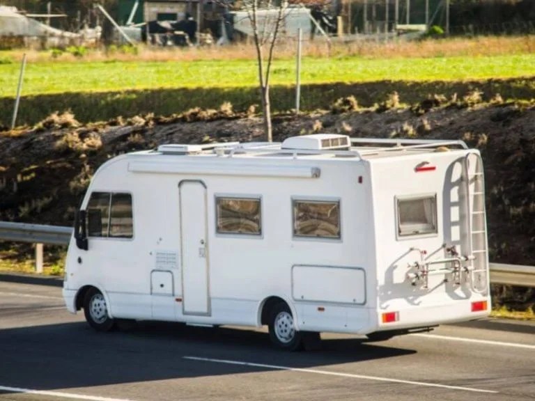 How Many Axles Does A Mobile Home Have?