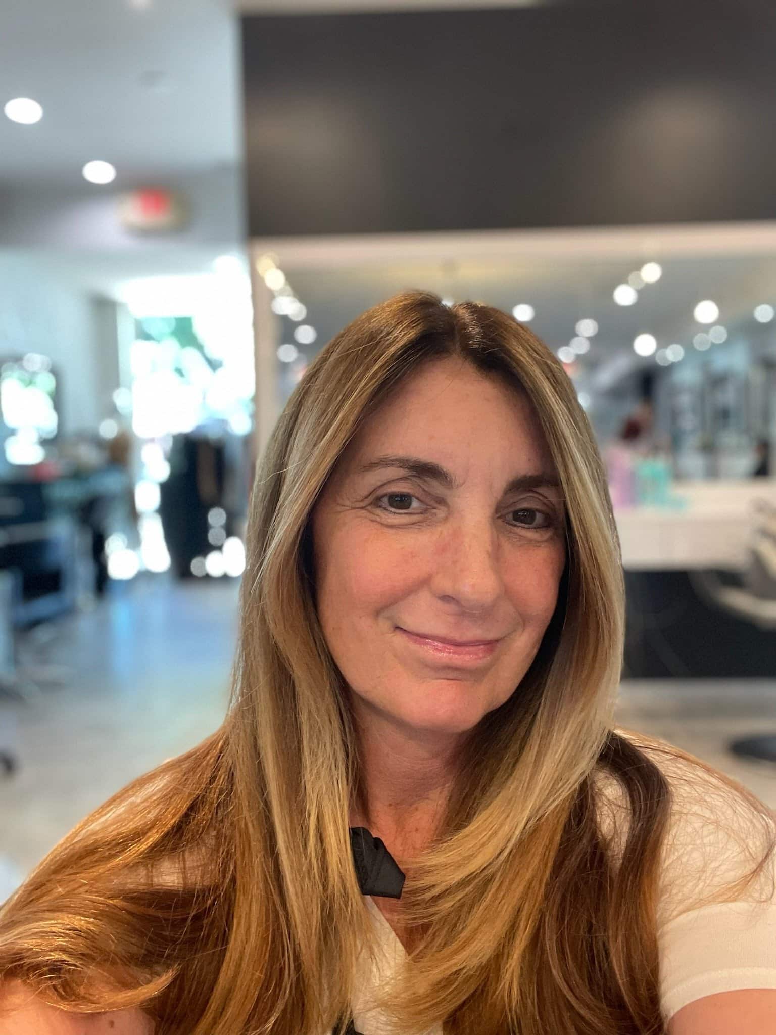 Meet Marisa Rose Master Colorist & Stylist About Mobile Hair 818