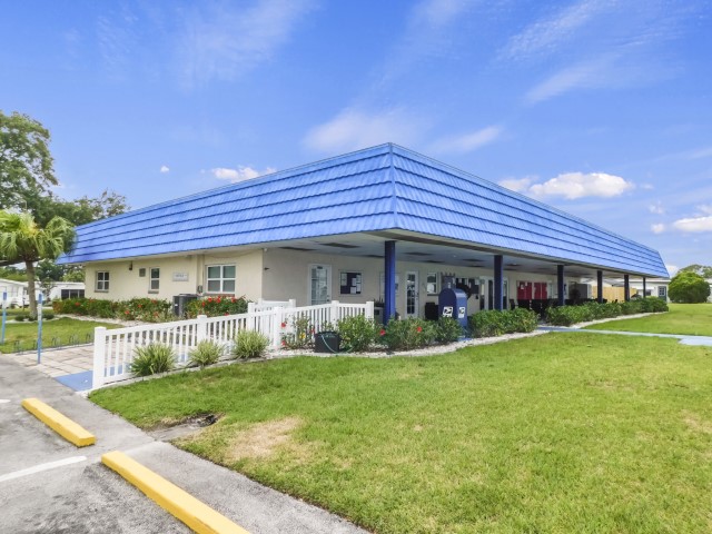 Beacon Hill Colony Mobile / Mfg Homes for Sale in Lakeland FL