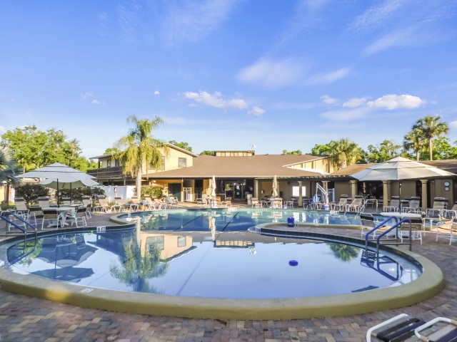 Horseshoe Cove RV Resort Homes for Sale in Bradenton FL