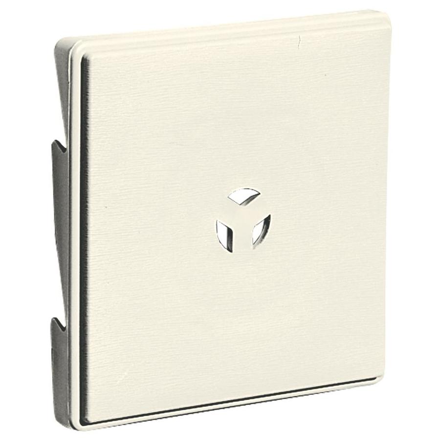 Builders Edge 6.625in x 6.625in Parchment Vinyl Universal Mounting Block at