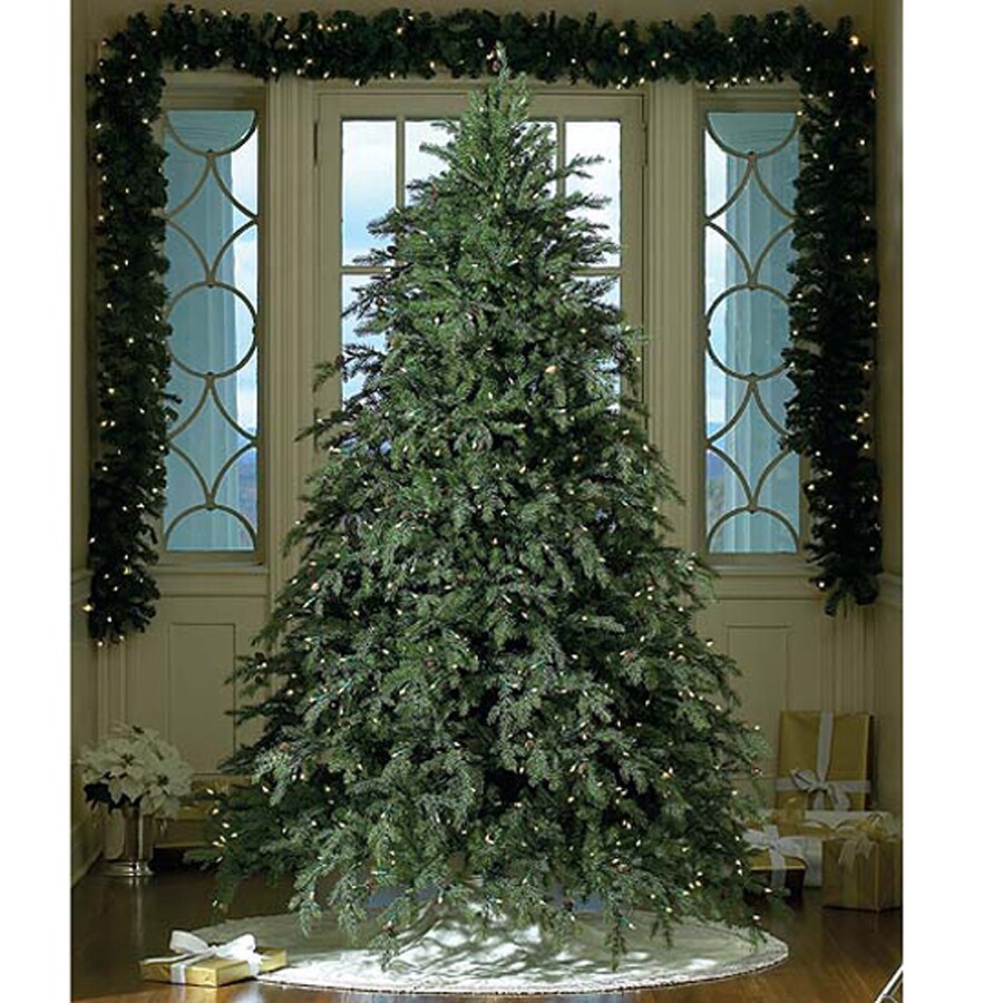 Prelighted Christmas Trees Northlight 6.5ft Prelit Artificial Christmas Tree with 600 Constant