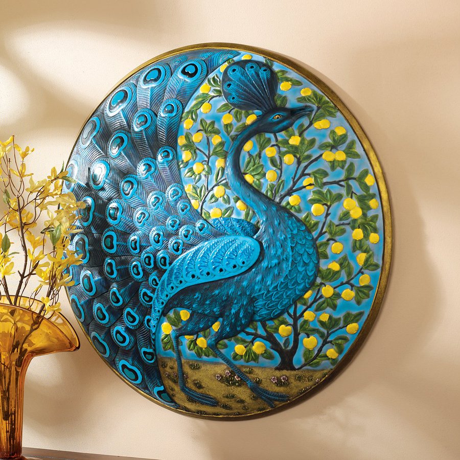 Design Toscano Peacock's Garden Sculpture at