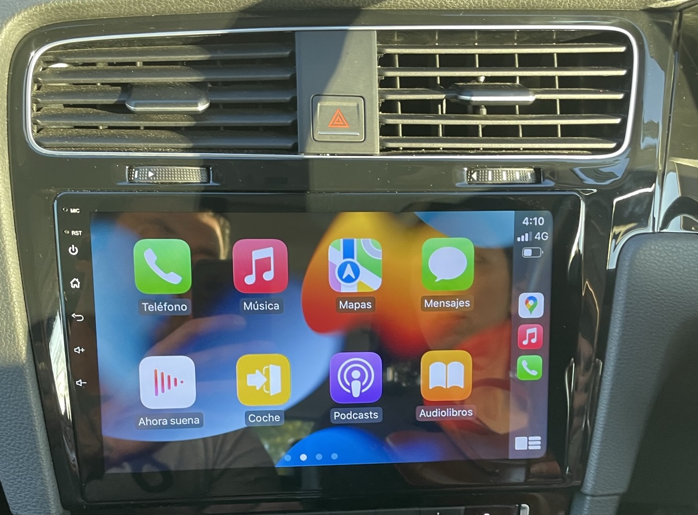 Volkswagen Golf 2013Onwards MK7 9inch Head Unit Replacement Mobile