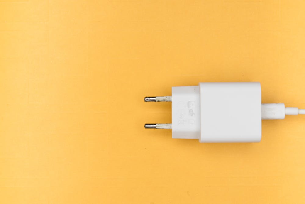 6 Possible Reasons Your Phone Is Barely Or Isn’t Charging Mobile