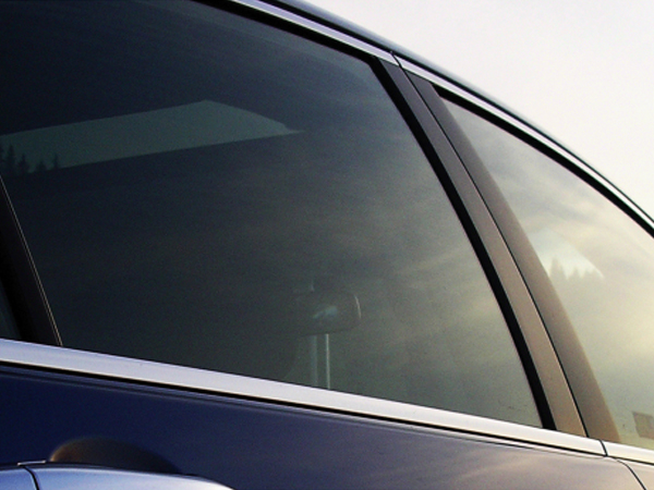 Sun Hazards In Your Car Cache Valley Family Magazine Auto Glass Cleaning Car Windows Auto Glass Repair