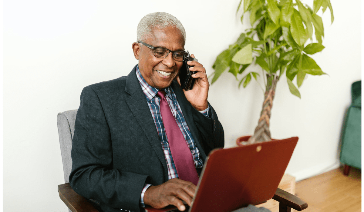 5 Best Cell Phone Plans for Seniors MobilityArena