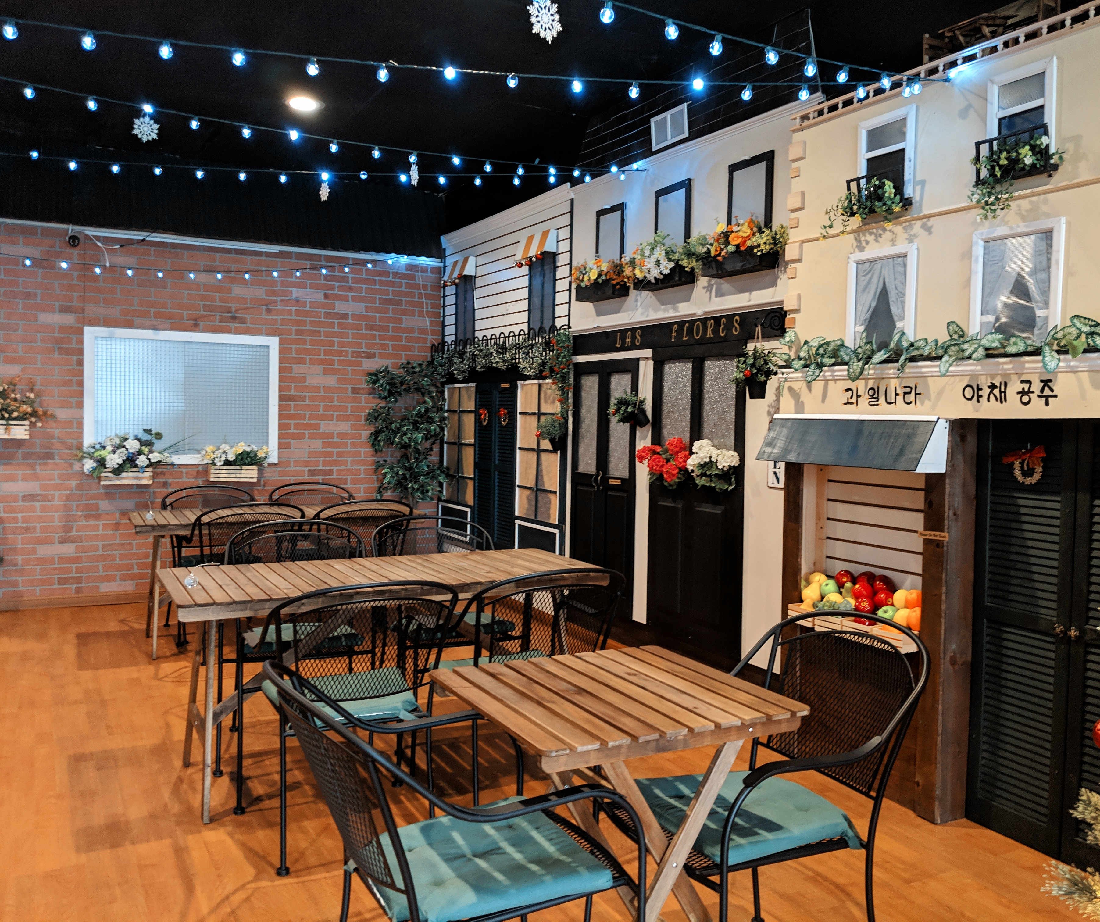 Taste Tested Cafe Orange · MobSquared