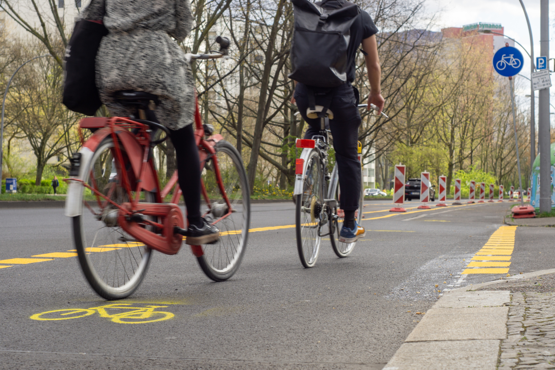 Making Safe Space for Cycling in 10 Days A Guide to Temporary bike