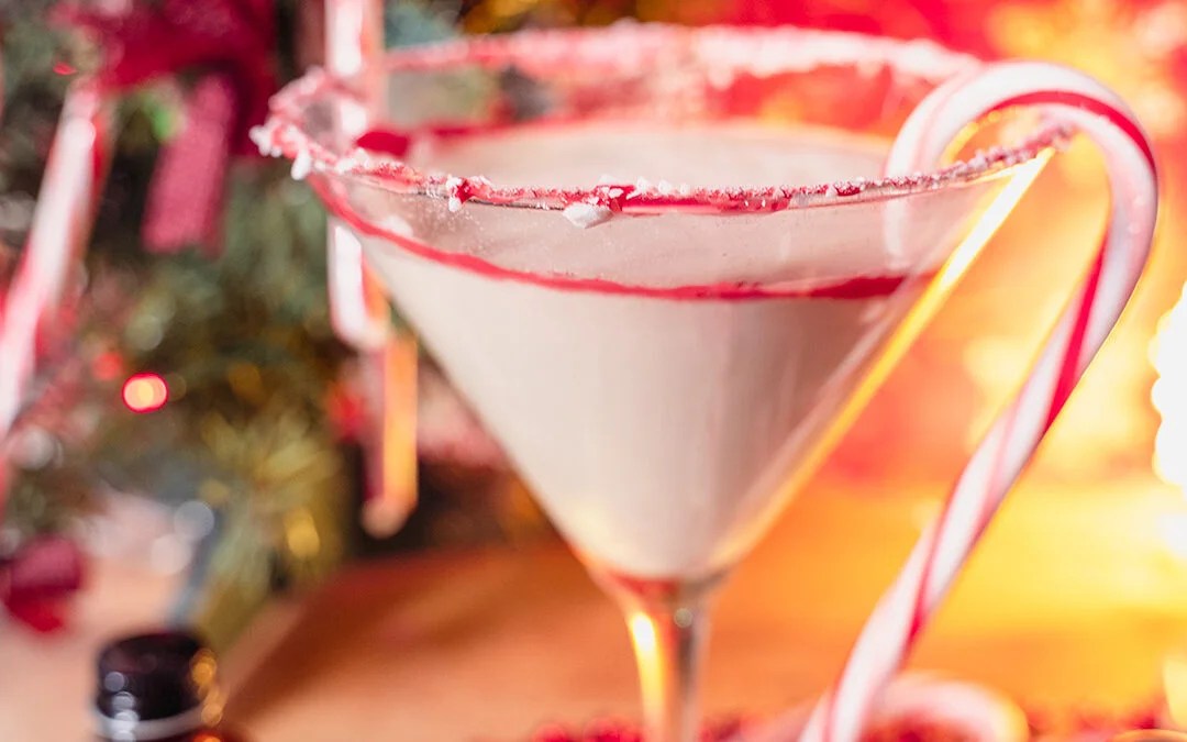 Creamy, Pepperminty Candy Cane Mocktail Mocktailista